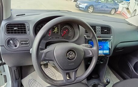 Volkswagen Polo VI (EU Market), 2017 год, 899 995 рублей, 15 фотография