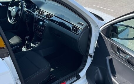 Skoda Rapid I, 2017 год, 1 100 000 рублей, 8 фотография