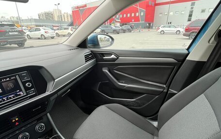 Volkswagen Jetta VII, 2018 год, 1 580 000 рублей, 15 фотография