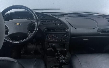 Chevrolet Niva I рестайлинг, 2004 год, 240 000 рублей, 6 фотография