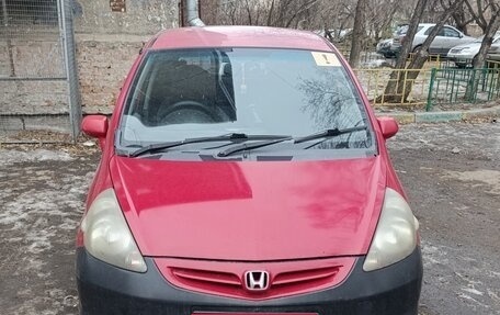 Honda Fit III, 2001 год, 280 000 рублей, 1 фотография