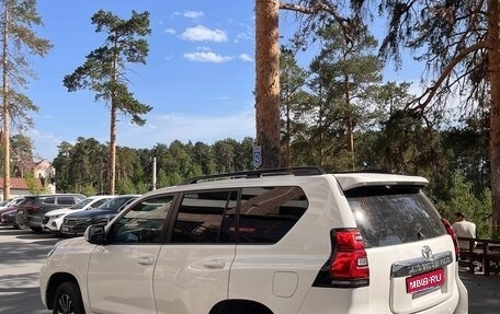 Toyota Land Cruiser Prado 150 рестайлинг 2, 2009 год, 2 650 000 рублей, 1 фотография