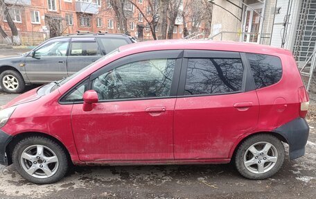 Honda Fit III, 2001 год, 280 000 рублей, 3 фотография