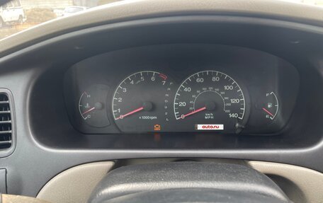 Hyundai Elantra III, 2001 год, 155 000 рублей, 11 фотография