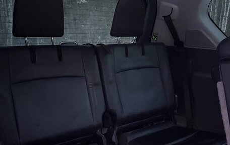 Toyota Land Cruiser Prado 150 рестайлинг 2, 2009 год, 2 650 000 рублей, 13 фотография