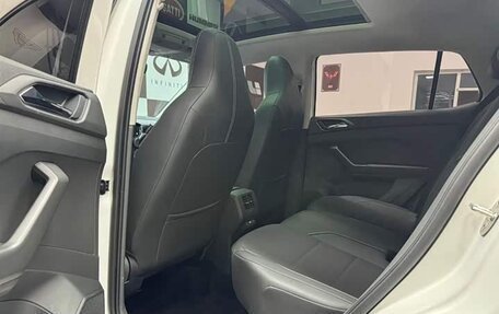 Volkswagen T-Cross I, 2022 год, 1 600 000 рублей, 14 фотография
