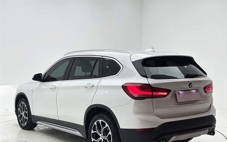 BMW X1, 2022 год, 2 400 000 рублей, 4 фотография