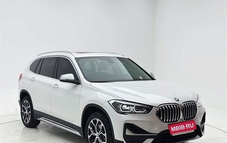 BMW X1, 2022 год, 2 400 000 рублей, 3 фотография