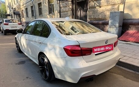 BMW 3 серия, 2015 год, 2 400 000 рублей, 3 фотография