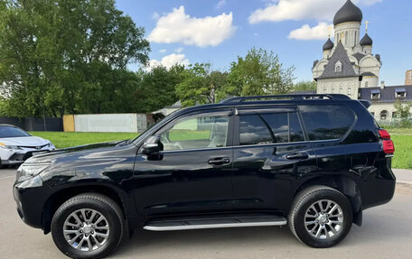 Toyota Land Cruiser Prado 150 рестайлинг 2, 2017 год, 4 400 000 рублей, 5 фотография