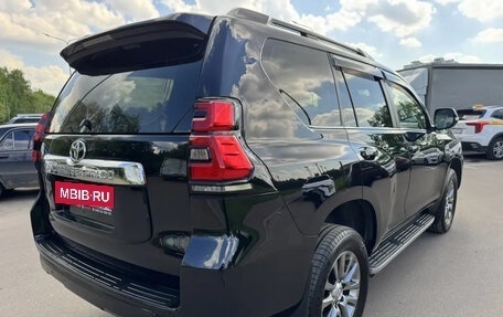 Toyota Land Cruiser Prado 150 рестайлинг 2, 2017 год, 4 400 000 рублей, 8 фотография