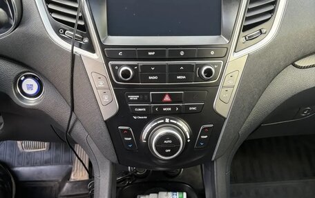 Hyundai Santa Fe III рестайлинг, 2017 год, 2 900 000 рублей, 4 фотография