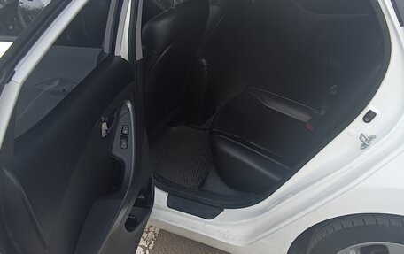 Hyundai Avante, 2012 год, 770 000 рублей, 4 фотография