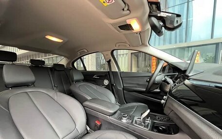 BMW 1 серия, 2022 год, 1 350 000 рублей, 13 фотография