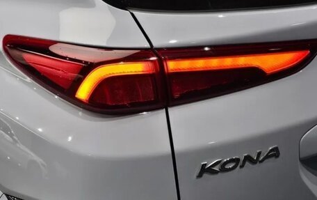 Hyundai Kona I, 2021 год, 2 150 000 рублей, 5 фотография