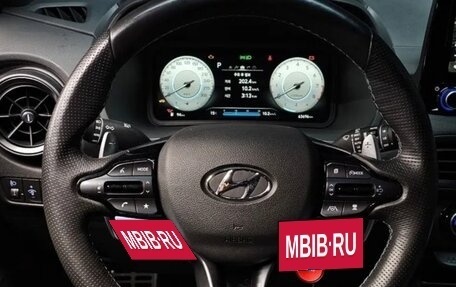 Hyundai Kona I, 2021 год, 2 150 000 рублей, 9 фотография