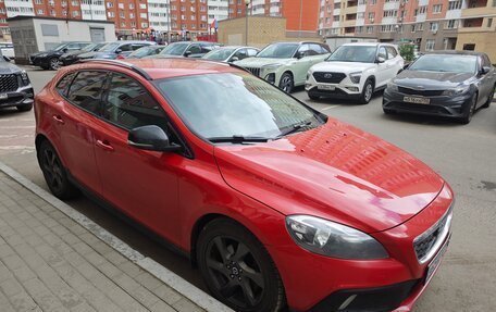 Volvo V40 II рестайлинг, 2014 год, 1 100 000 рублей, 1 фотография