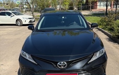 Toyota Camry, 2021 год, 2 750 000 рублей, 1 фотография