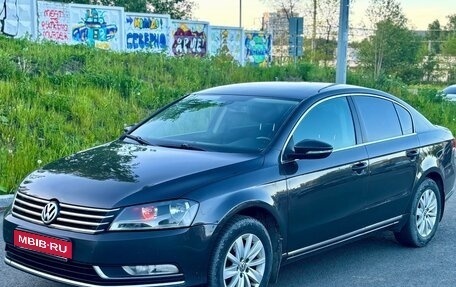 Volkswagen Passat B7, 2011 год, 930 000 рублей, 1 фотография
