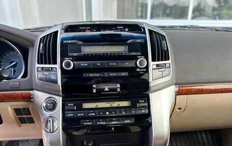 Toyota Land Cruiser 200, 2012 год, 3 450 000 рублей, 9 фотография