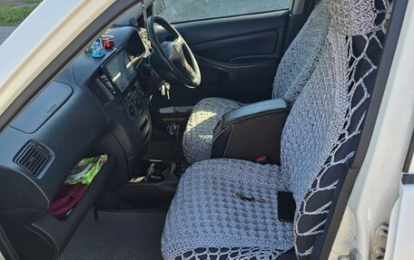 Toyota Probox I, 2002 год, 420 000 рублей, 10 фотография
