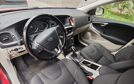 Volvo V40 II рестайлинг, 2014 год, 1 100 000 рублей, 10 фотография