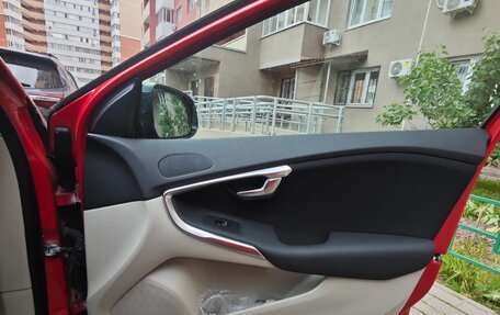 Volvo V40 II рестайлинг, 2014 год, 1 100 000 рублей, 7 фотография