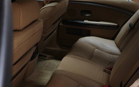 BMW 7 серия, 2004 год, 1 250 000 рублей, 11 фотография