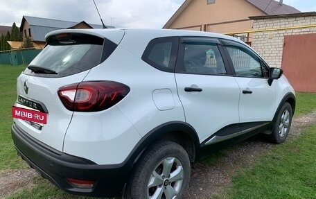 Renault Kaptur I рестайлинг, 2017 год, 1 200 000 рублей, 3 фотография