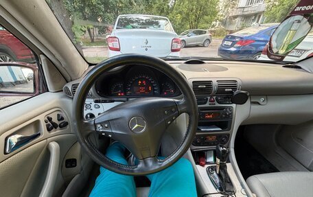 Mercedes-Benz C-Класс, 2001 год, 550 000 рублей, 10 фотография