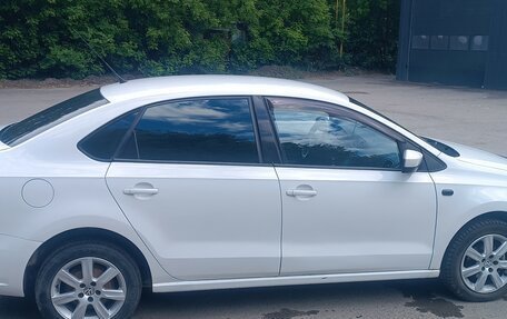 Volkswagen Polo VI (EU Market), 2012 год, 750 000 рублей, 3 фотография