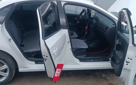 Volkswagen Polo VI (EU Market), 2012 год, 750 000 рублей, 6 фотография