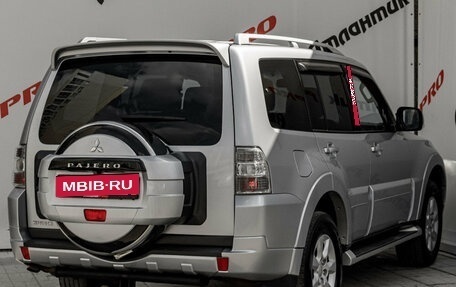 Mitsubishi Pajero IV, 2011 год, 1 930 000 рублей, 7 фотография