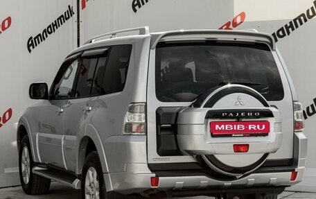 Mitsubishi Pajero IV, 2011 год, 1 930 000 рублей, 5 фотография