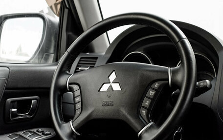 Mitsubishi Pajero IV, 2011 год, 1 930 000 рублей, 15 фотография
