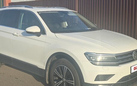 Volkswagen Tiguan II, 2018 год, 2 650 000 рублей, 4 фотография