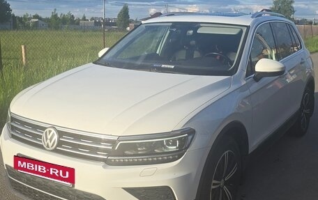 Volkswagen Tiguan II, 2018 год, 2 650 000 рублей, 5 фотография