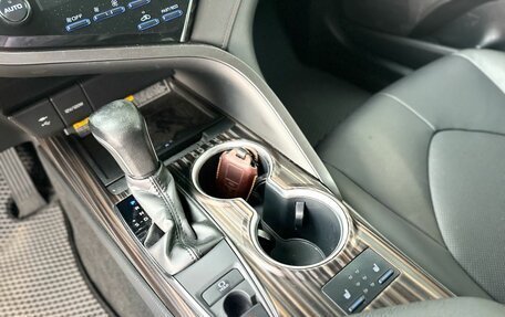 Toyota Camry, 2020 год, 3 300 000 рублей, 11 фотография