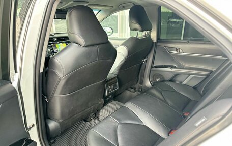 Toyota Camry, 2020 год, 3 300 000 рублей, 15 фотография