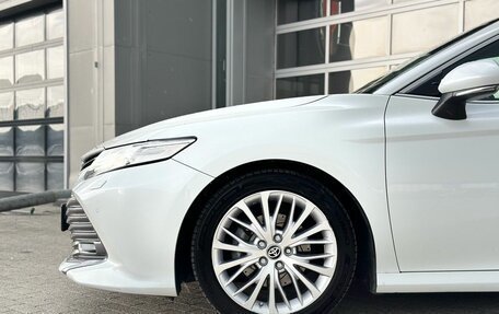 Toyota Camry, 2020 год, 3 300 000 рублей, 7 фотография