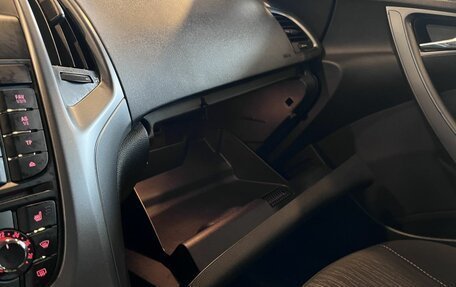 Opel Astra J, 2013 год, 722 000 рублей, 30 фотография
