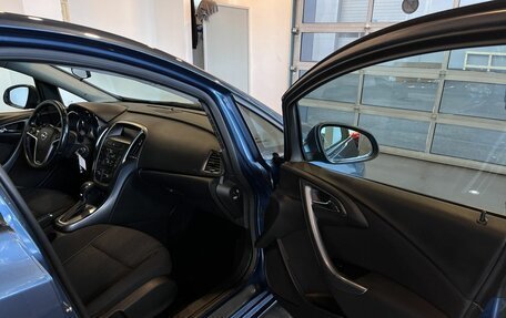 Opel Astra J, 2013 год, 722 000 рублей, 27 фотография