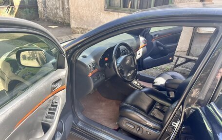 Toyota Avensis III рестайлинг, 2006 год, 800 000 рублей, 9 фотография