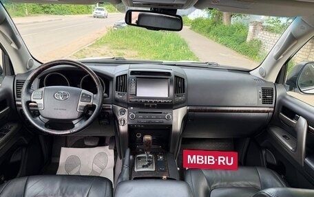 Toyota Land Cruiser 200, 2011 год, 2 900 000 рублей, 5 фотография