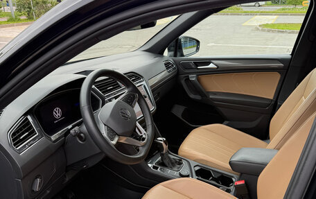 Volkswagen Tiguan II, 2022 год, 4 199 000 рублей, 10 фотография