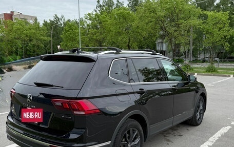 Volkswagen Tiguan II, 2022 год, 4 199 000 рублей, 4 фотография