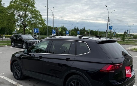 Volkswagen Tiguan II, 2022 год, 4 199 000 рублей, 3 фотография