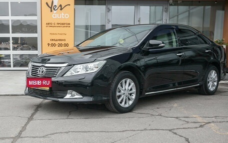 Toyota Camry, 2012 год, 1 598 000 рублей, 2 фотография