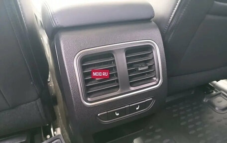 Haval F7 I, 2022 год, 2 160 000 рублей, 14 фотография