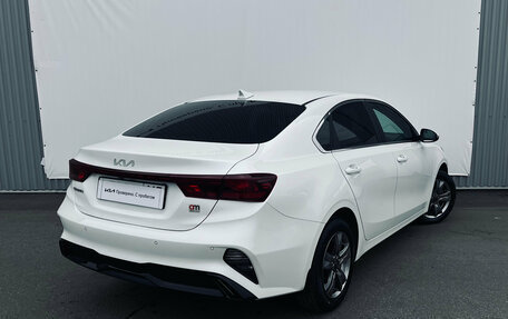 KIA Cerato IV, 2022 год, 2 420 000 рублей, 2 фотография